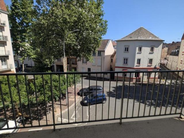 Appartement en vente à Vichy, Auvergne Rhône Alpes, 79200€