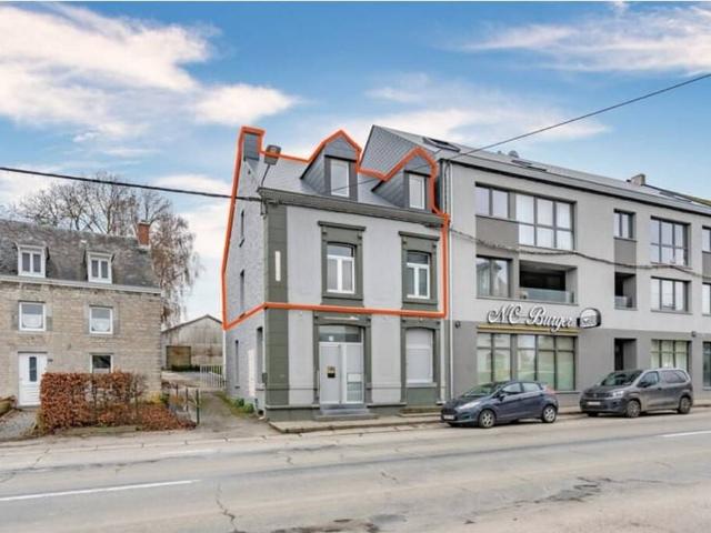 Appartement en Vente à Wellin