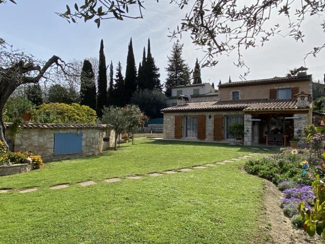 villa en viager occupe 4/5 pieces sur vence