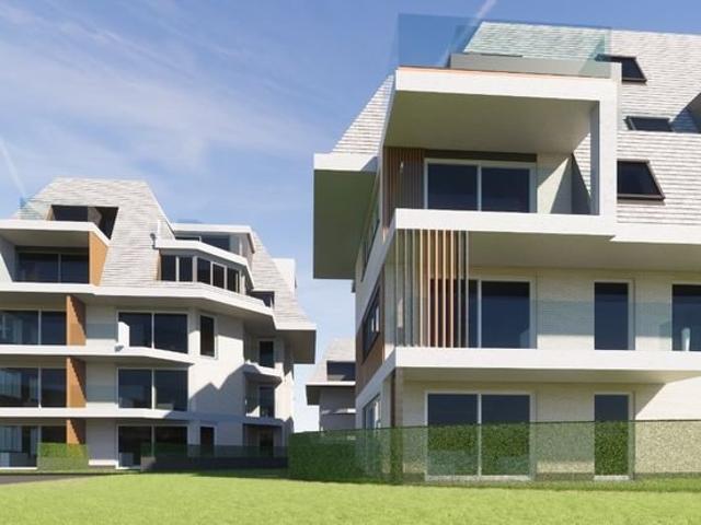 Appartement en duplex avec 4 chambres et terrasse