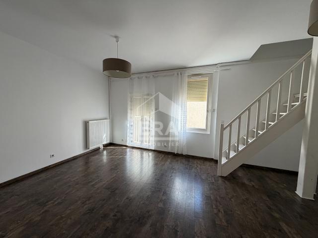 Appartement en duplex Bourges 3 pièce s 60 m2