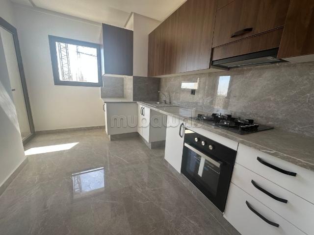Appartement en location à Casablanca Finance City. 2 chambres. Parking et jardin