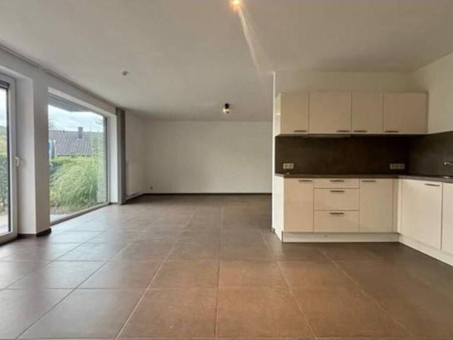 Appartement en Location à Hotton
