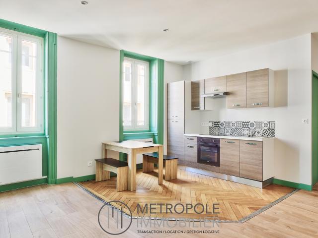 Appartement en location avec 2 chambres à Tarare
