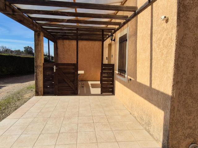Appartement en location Régusse