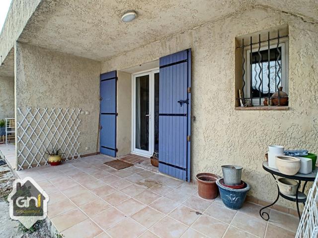 APPARTEMENT EN RDC AVEC PARKING