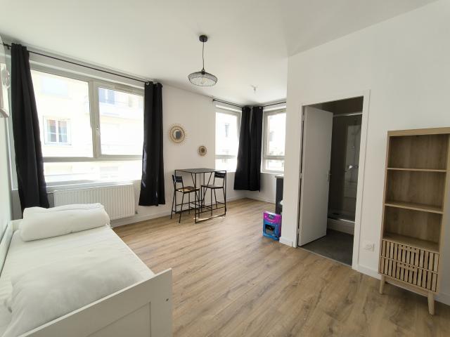 Appartement en rénovation, toutes charges comprises secteur