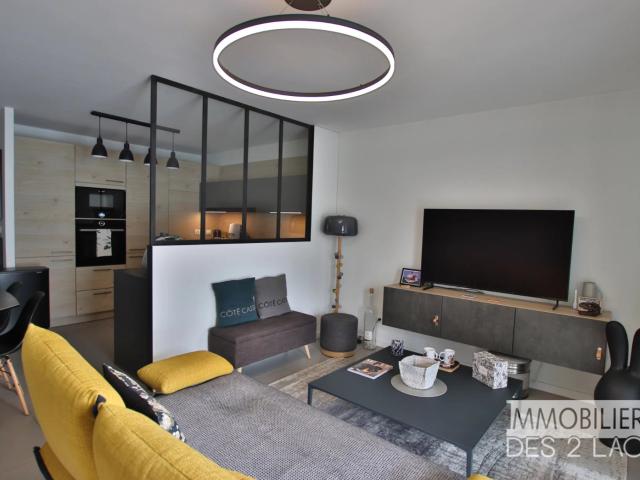 Appartement moderne en résidence récente Terrasse convivia