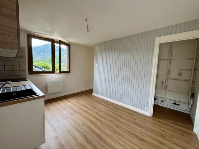 Appartement en rez de chaussée avec jardin