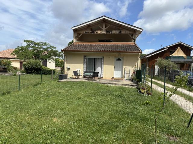 Appartement en Rez de Chaussée de type 3 de 61 m² env. avec Terr