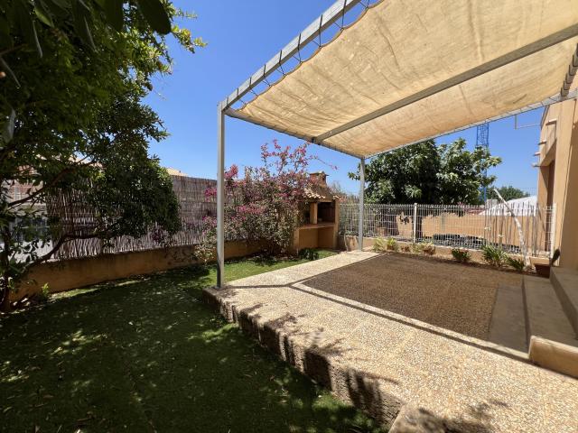 APPARTEMENT EN REZ DE JARDIN PROCHE PLAGE