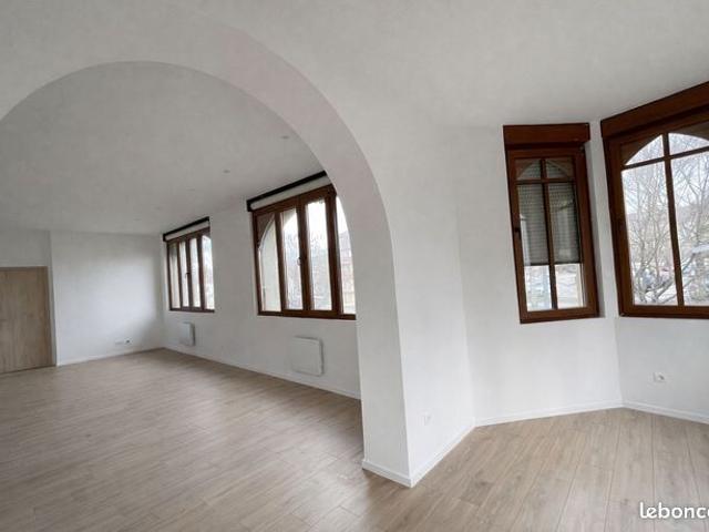 Appartement en rez entièrement rénové