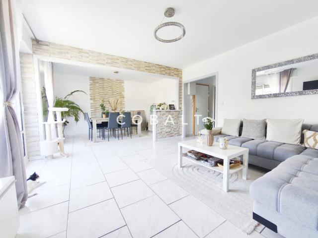 Appartement entièrement rénové