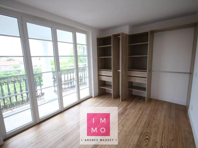 Appartement entièrement rénové au centre ville