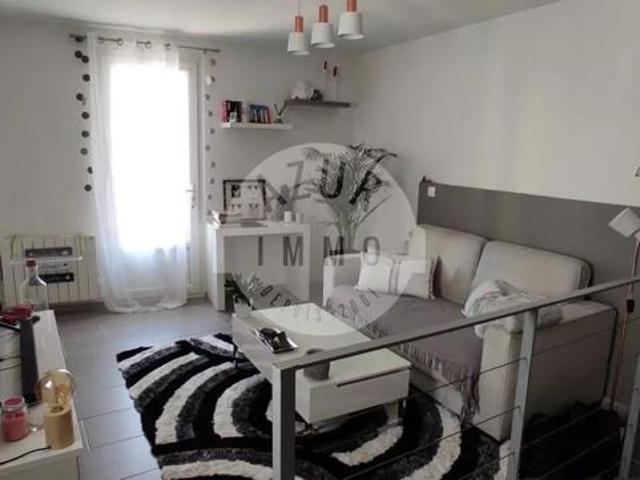 APPARTEMENT ENTIEREMENT RENOVE T2 AVEC BALCON