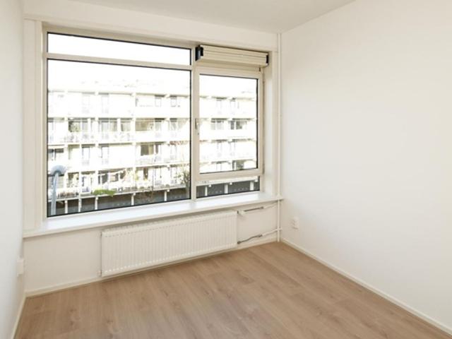 Appartement Escamplaan in Den Haag
