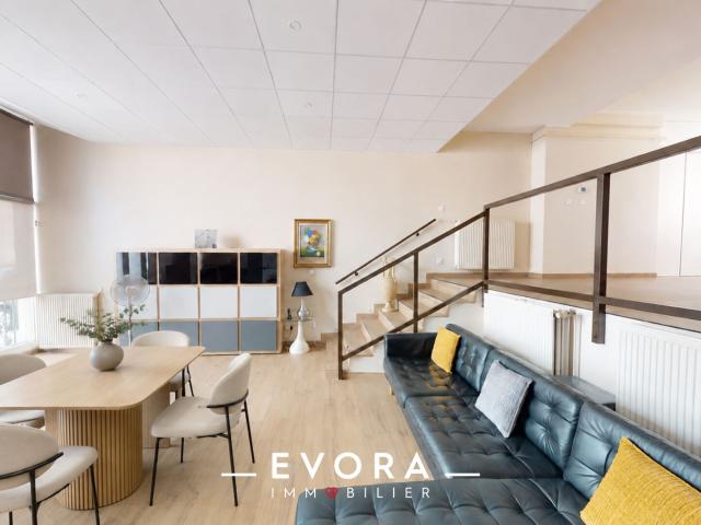 Appartement esprit loft 104.65 m2 Metz ancienne ville 2 chambres