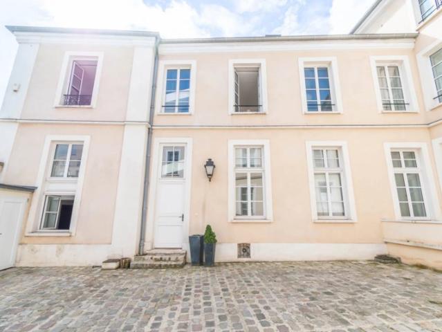 APPARTEMENT ESPRIT MAISON