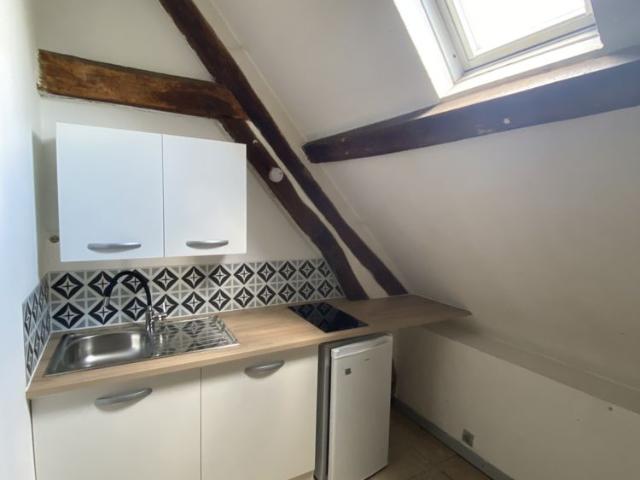 APPARTEMENT ESTREES ST DENIS – Type 2 – 31.34 m2