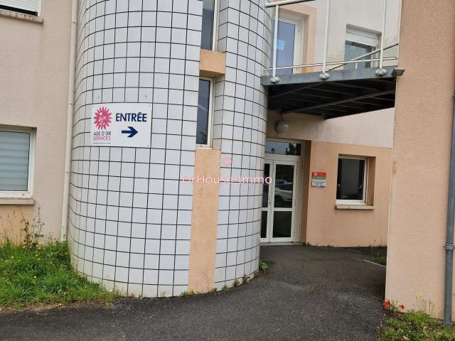 APPARTEMENT ET BUREAU A VENDRE EN FACE DE LA POLYCLINIQUE DE POITIERS