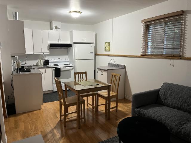 Appartement et Condo à Louer Court Terme Lareau Carignan, Chambly 4 photos | Logis Québec