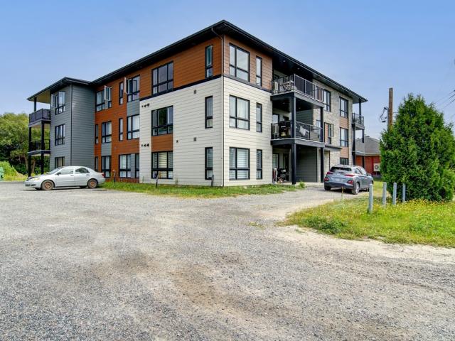 Appartement et Condo à Louer Court Terme 1040, route 343,Appartement 103 Saint Ambroise de Kildare, Québec Saint Ambroise de Kildare 18 photos | Logis Québec
