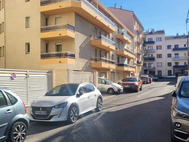Appartement et garage loués proche centre ville Perpignan