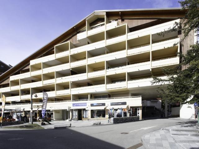 Appartement et garages 48 m² Saint Etienne de Tinée 06