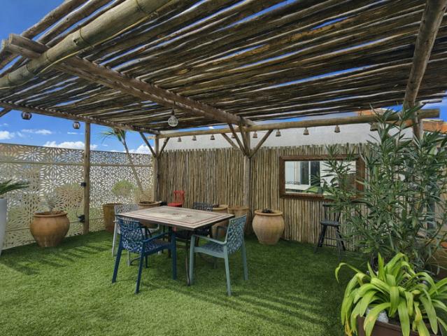 Appartement et sa terrasse