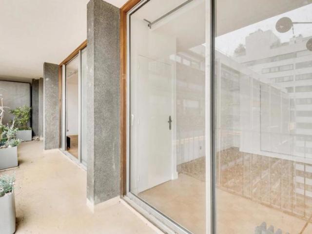 Appartement lumineux 3 pièces avec balcon à Boulogne