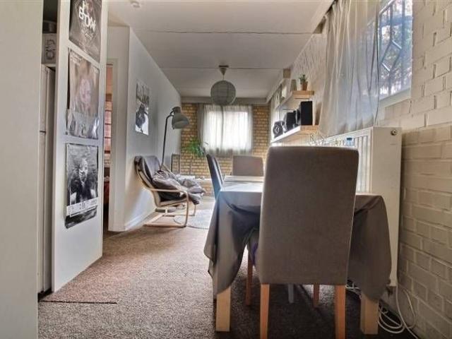 APPARTEMENT ETUDIANT 2 CHAMBRES REZ DE CHAUSSEE HOCAILLE