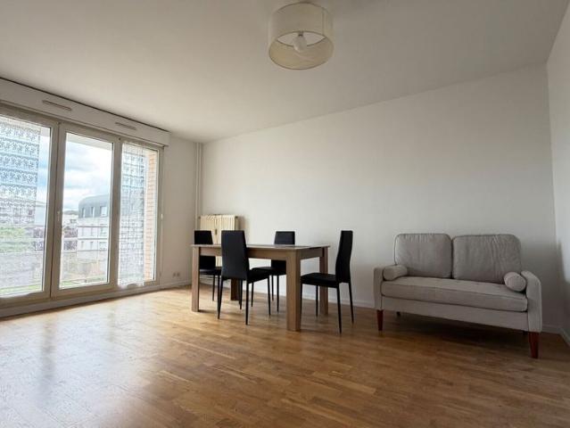 Appartement Evry Courcouronnes 3 pièces 49.57 m2