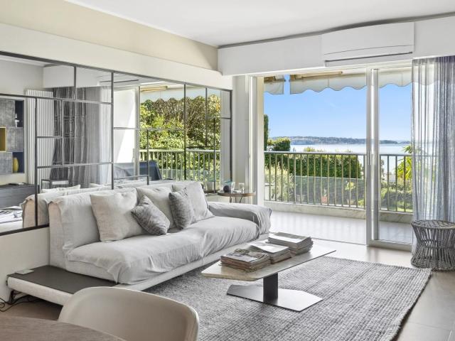 Appartement exceptionnel de 104 m2 au calme à Cannes Califo. 104m² Cannes
