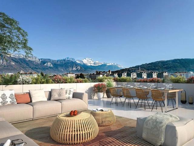 Appartement exceptionnel de 4 chambres en attique en vente à ANNECY 74000 avec un solarium privatif !
