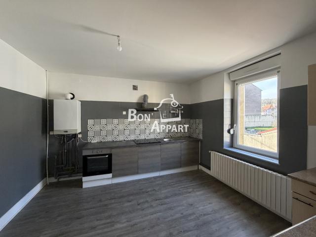 Appartement F3 75m² à louer à JOEUF