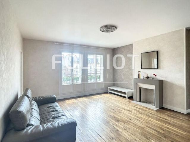 Appartement F3 100 m� MEUBLE en location � COUTANCES