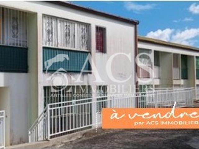 Appartement F3 vendu loué secteur calme FORT DE FRANCE