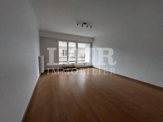 Appartement F3 à louer à Alençon ref: 14746