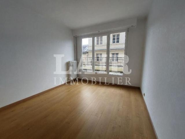 Appartement F3 à louer à Alençon ref: 14746