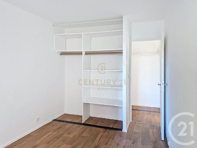 Appartement F3 À Louer 3 Pièces 66,58 M