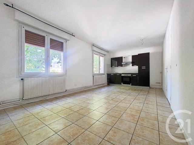 Appartement F3 à louer 3 pièces 61,48 m
