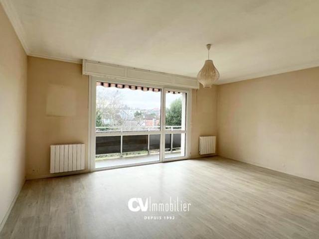 Appartement F3 avec balcon dans résidence calme et sécurisée