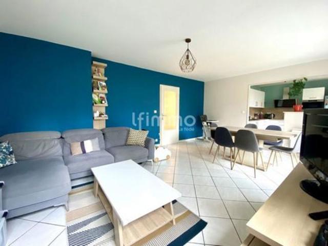 Appartement F3 avec balcon et garage