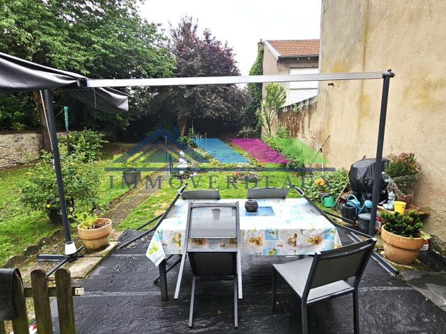 APPARTEMENT F3 avec JARDIN