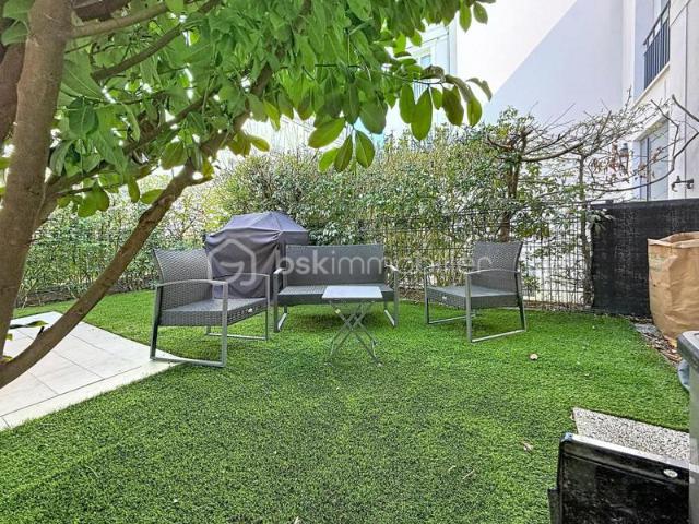 APPARTEMENT F3 AVEC JARDIN ET CUISINE OUVERTE SERRIS 360 000