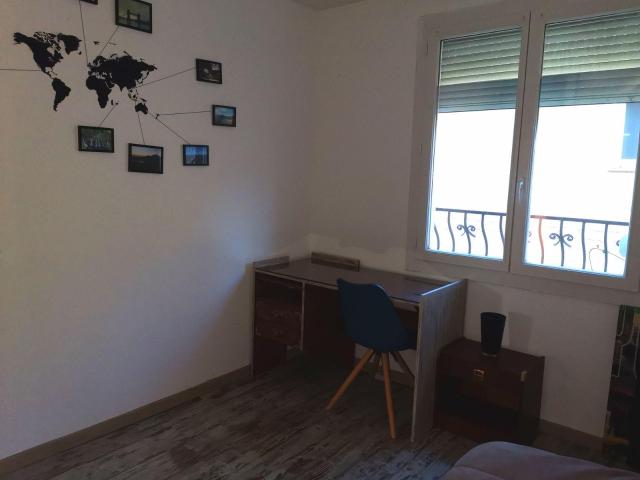 Appartement F3 avec jolie terrasse