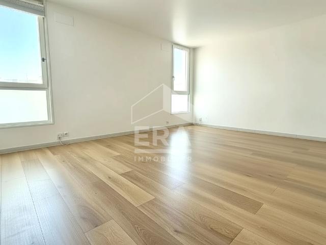 Appartement F3 en parfait état avec garage