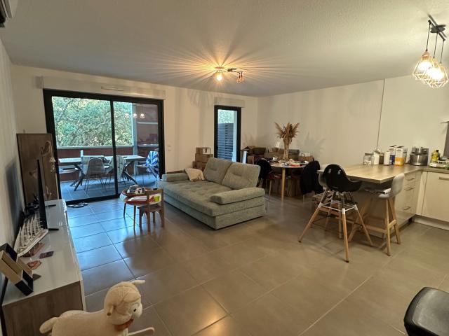 Appartement F3 meublé de 70m2