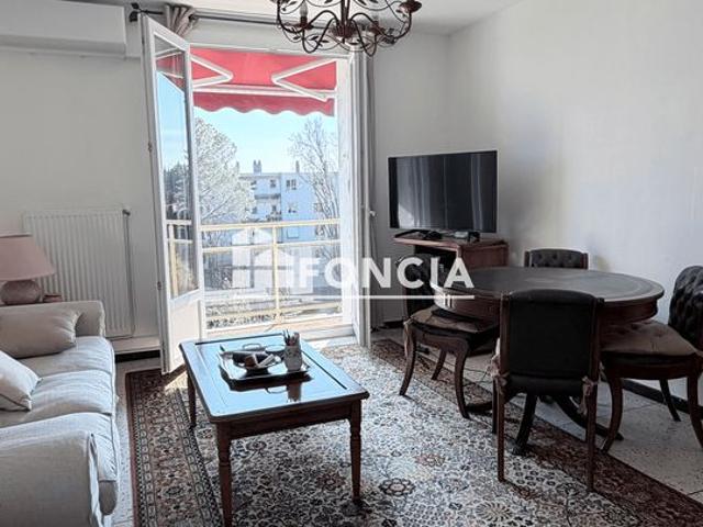 Appartement f3 proche des arceaux avec cave et parking