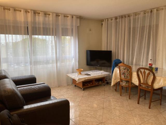 Appartement F3 Sarcelles Synagogue Balcons